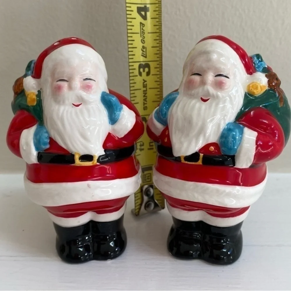 Hallmark vintage red